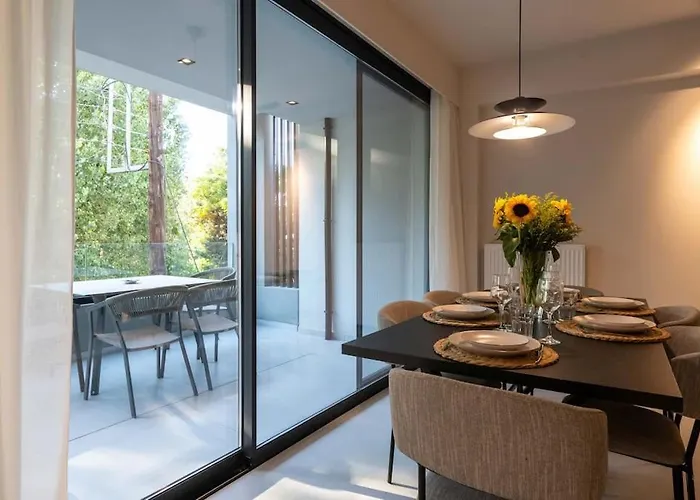 Riverside Villas