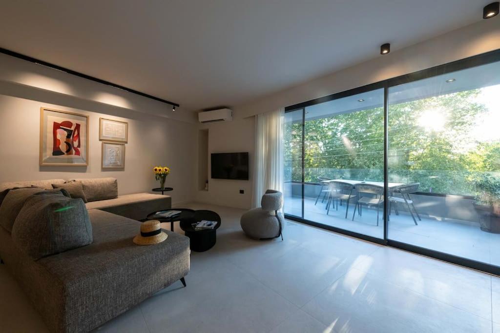Apartment Riverside